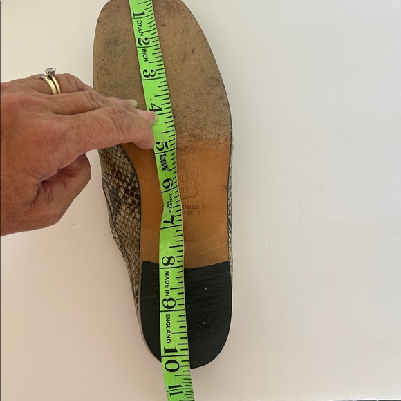 STUART WEITZMAN SNAKESKIN LEATHER MULES. LOGS SLIP ONS SIZE 8.5 - Picture 16 of 16
